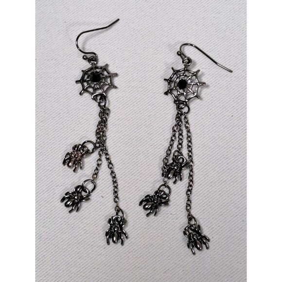 Spider Web w/ Spiders Linear Dangle Drop Earrings French Wire Halloween Cosplay - Picture 1 of 2